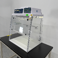 AirClean 600 PCR Workstation image 1